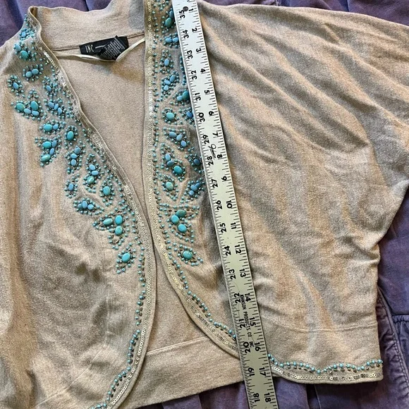INC INTERNATIONAL CONCEPTS Short Cardigan Tan w Turquoise Beading Sz M - Picture 3 of 4